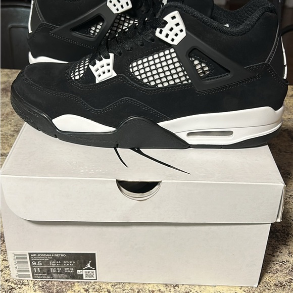 air jordans size 9.5